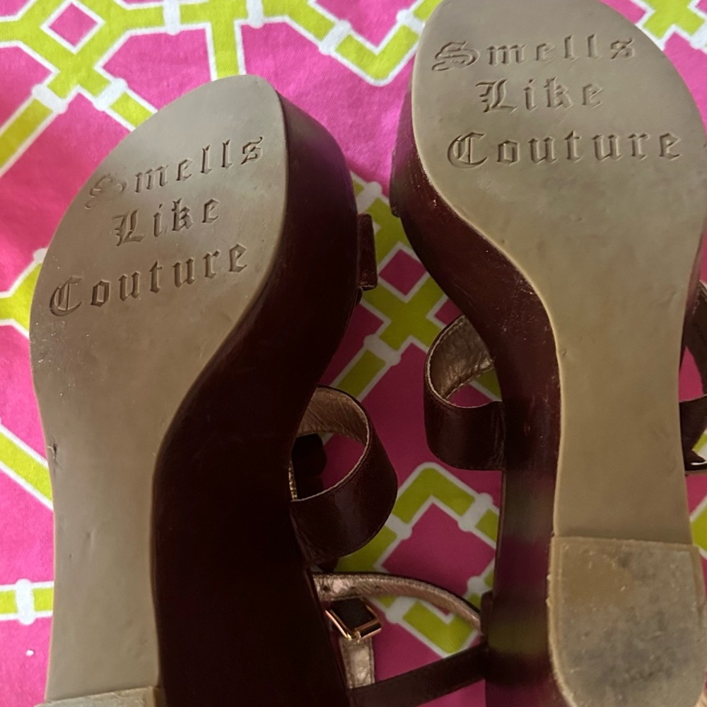 Juicy Couture Brown wedge Sandals. 8.5 from brunches to music festivals! Perfect